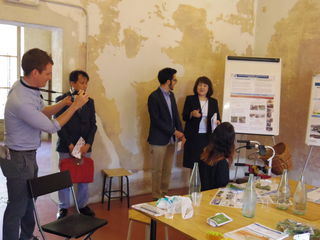 100180_03.jpg 100180_03.jpg