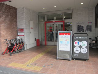 100235_01.jpg 100235_01.jpg